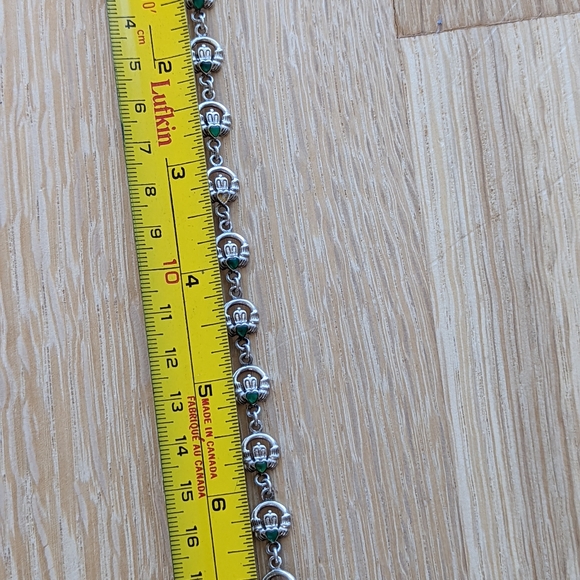 Sterling Silver Claddagh bracelet - Picture 7 of 7